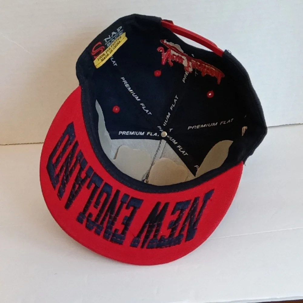 New England Snap Back Cap 🧢
